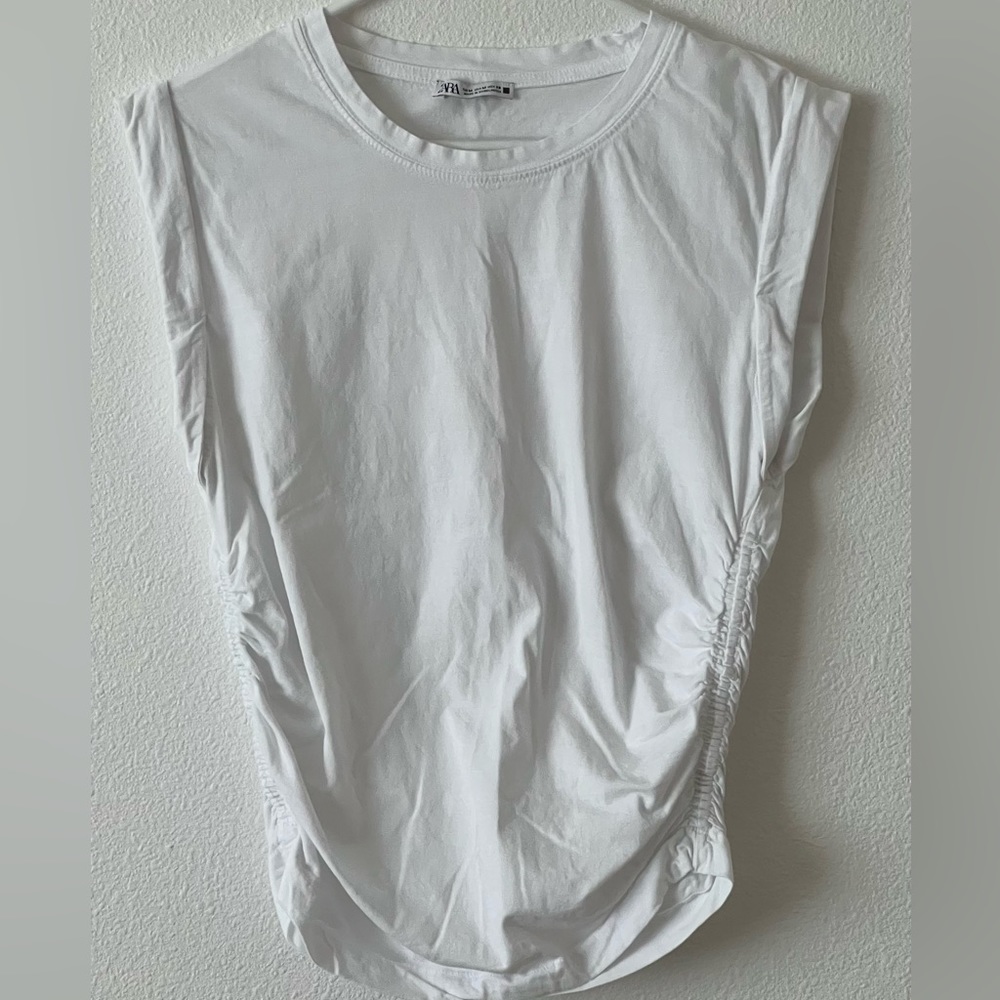 White sleeveless cotton tee from Zara in size medium.